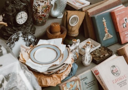 how to store collectible antiques