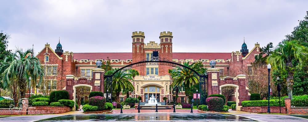 florida state university front of building