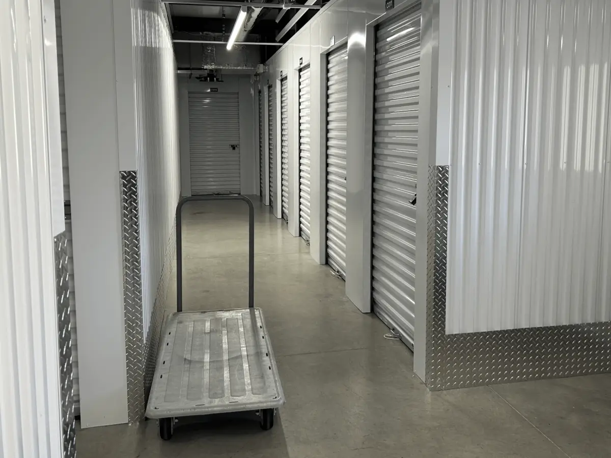 storage units at 824 SW 42nd Terrace Cape Coral, FL 33914