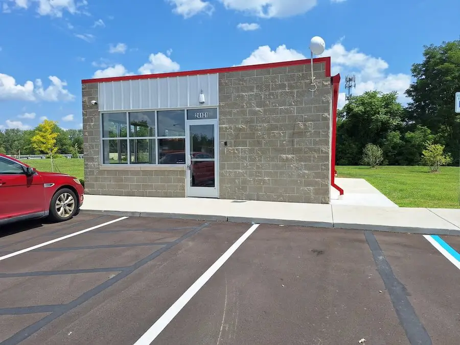 exterior storage office at store space 24101 Ecorse Rd Taylor, MI 48180