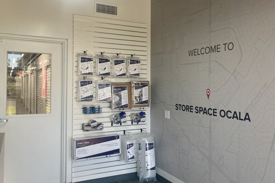 moving and packing supplies at store space 3584 SE 58th Ave, Ocala, FL 34480