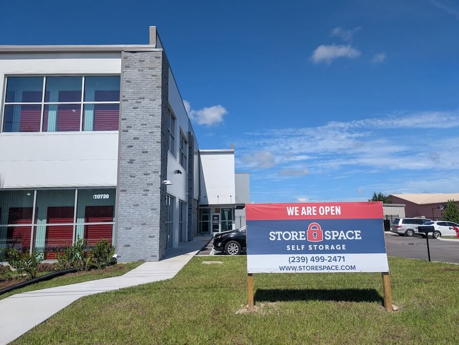 building exterior with sign at store space 10720 Metro Parkway Ft Myers, FL 33916