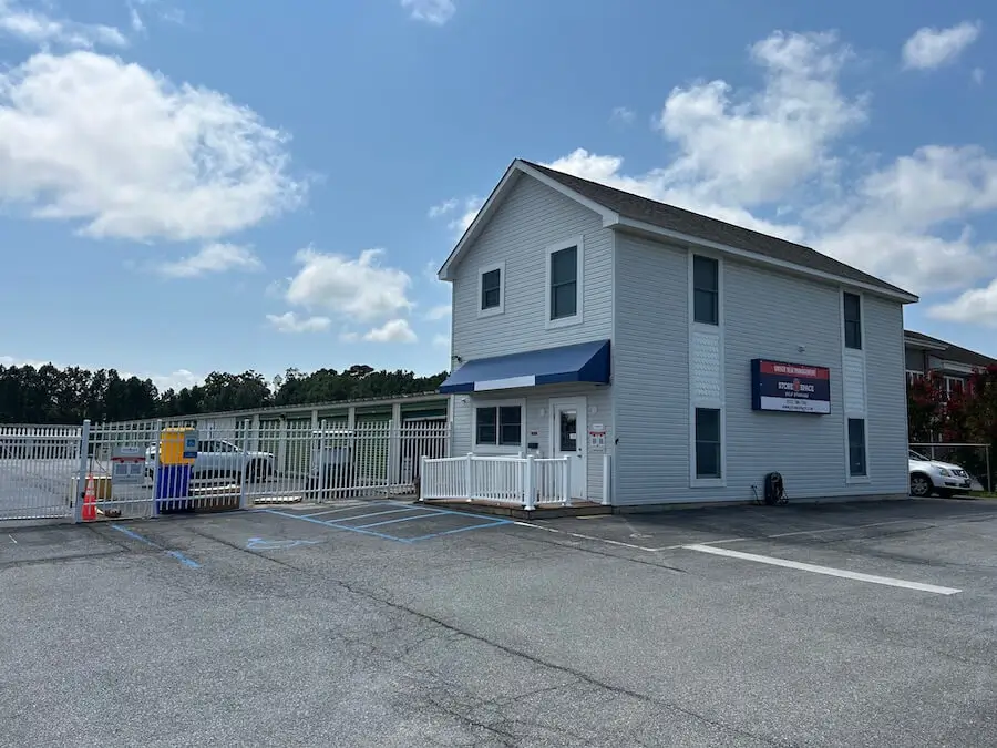 store space self storage main office 32440 Long Neck Rd Millsboro, DE 19966