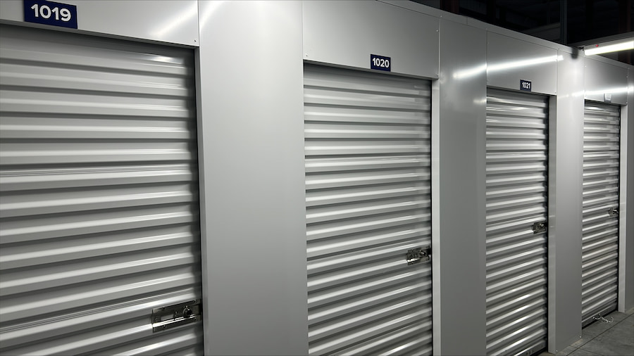 climate controlled storage units at Store Space Self Storage at 905 N Kingsway Rd Seffner, FL 33584