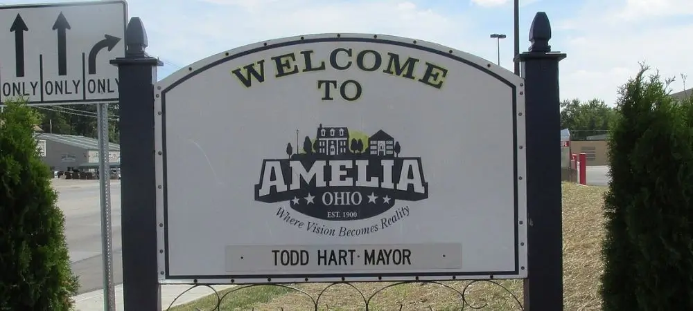 amelia ohio town sign