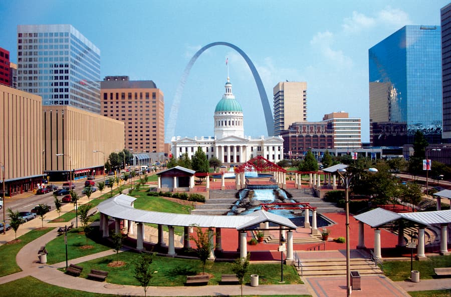 St. Louis downtown and Gateway Arch