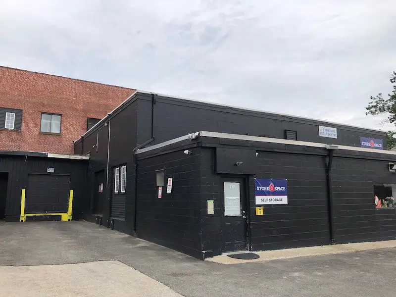 storage units in central falls, ri