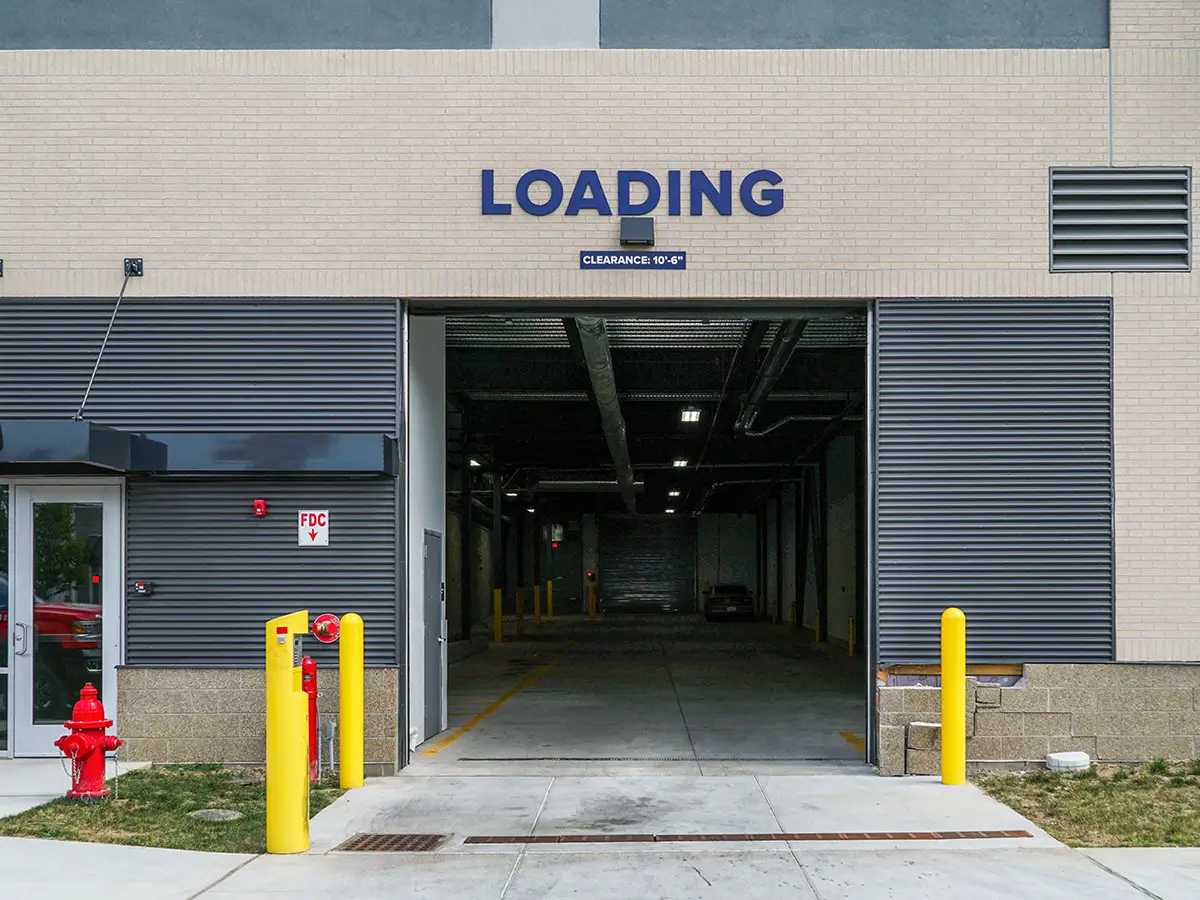 drive-in loading area at store space 2455 Central Ave, Indianapolis, IN 46205